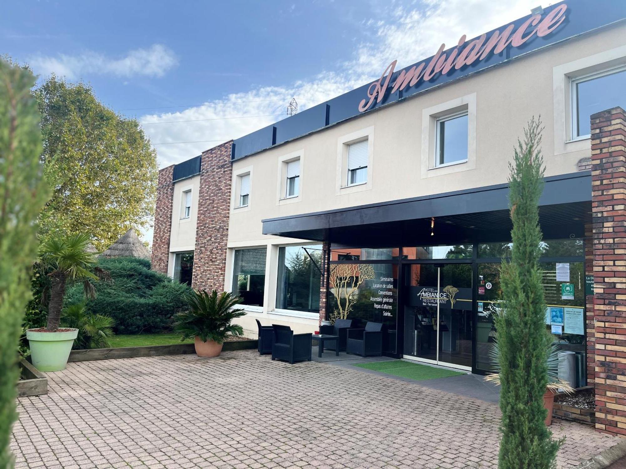 Limas Ambiance Hotel מראה חיצוני תמונה