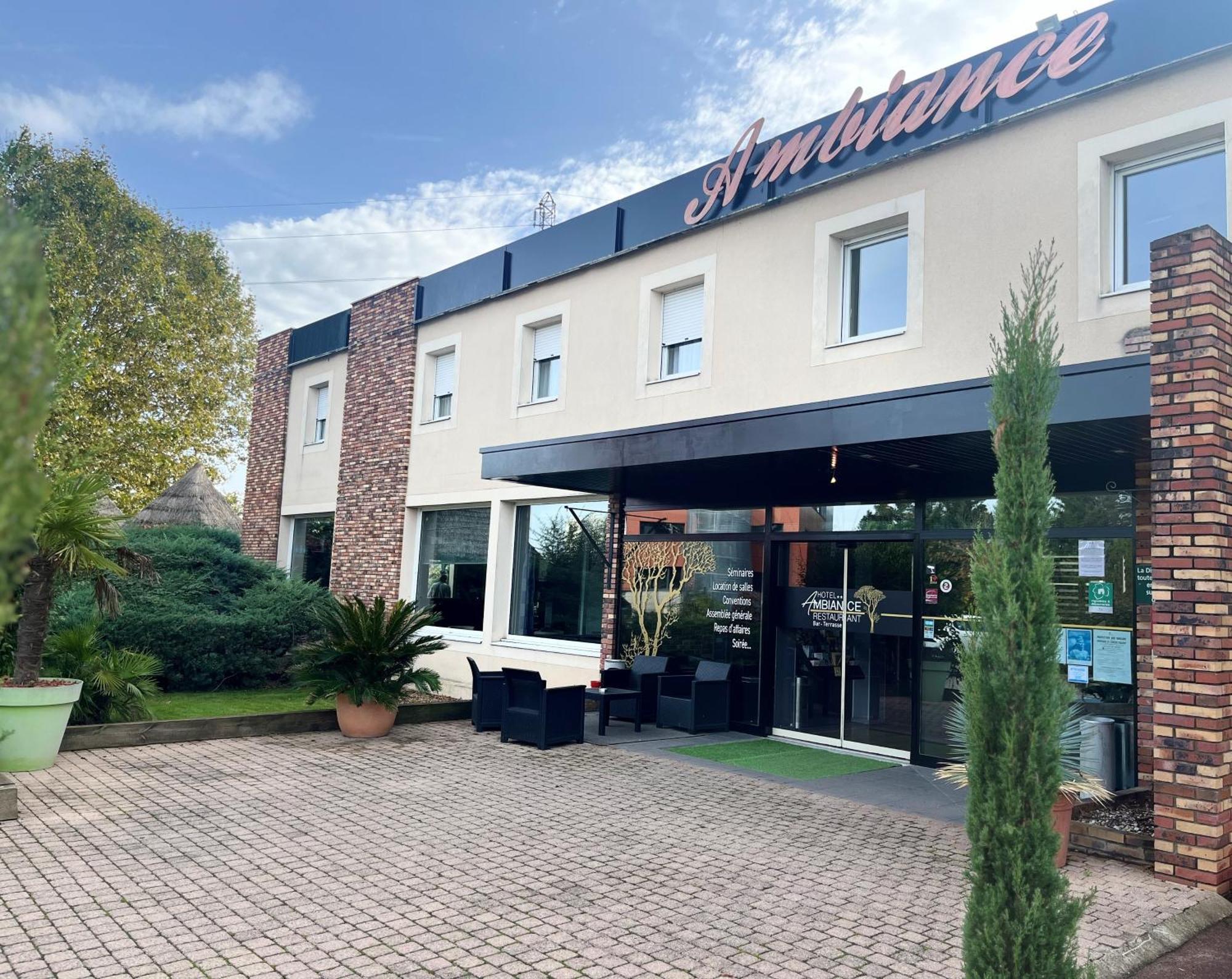 Limas Ambiance Hotel מראה חיצוני תמונה