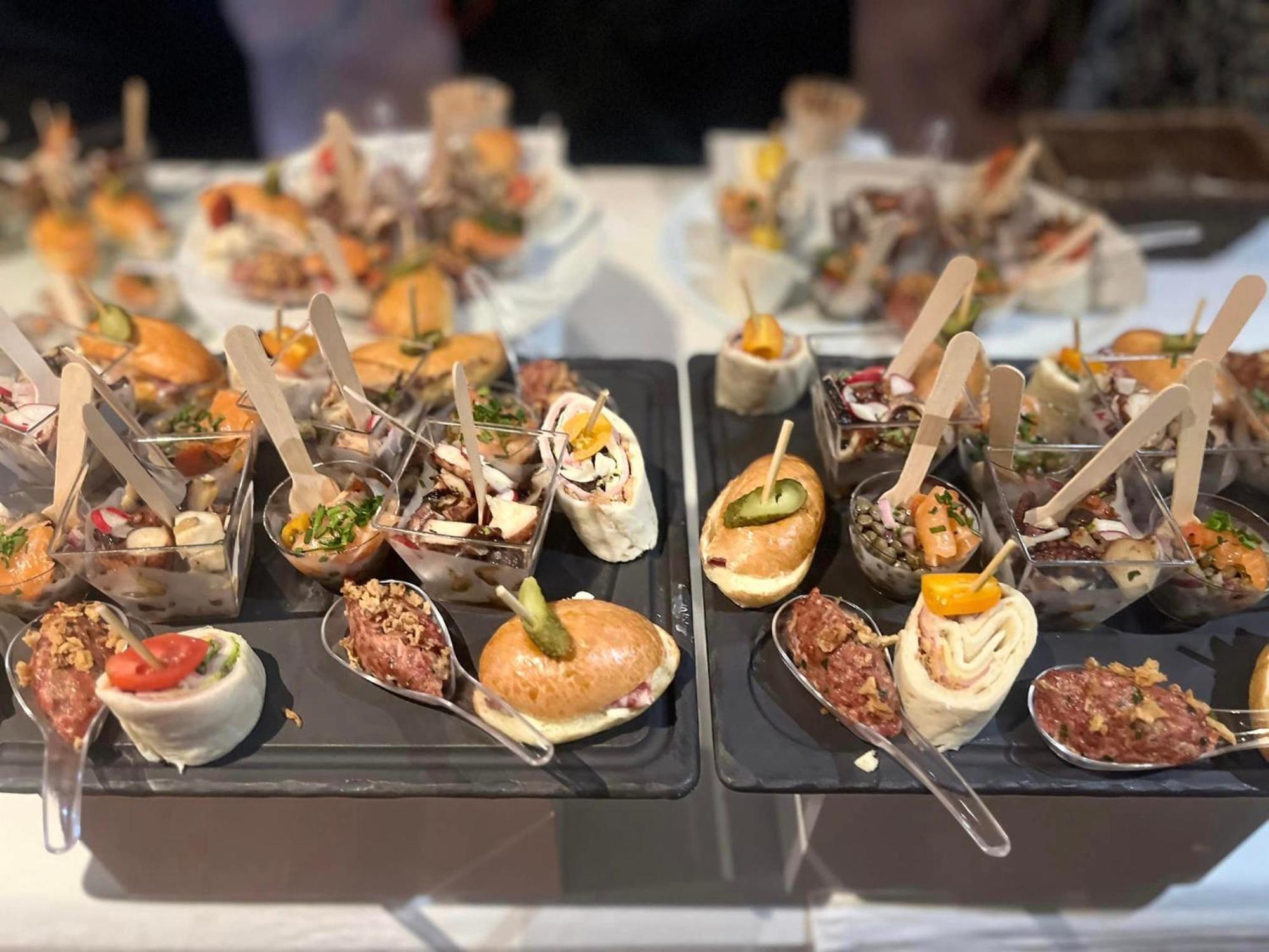 Limas Ambiance Hotel מראה חיצוני תמונה